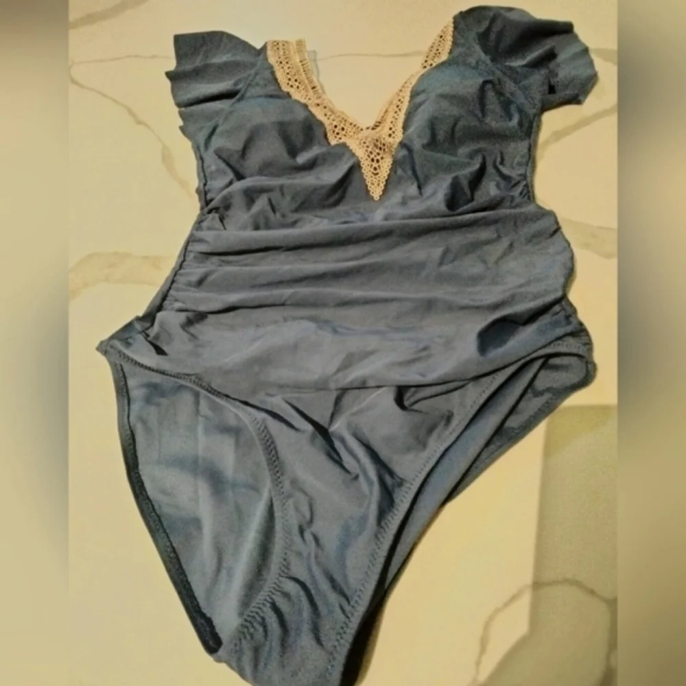 Tummy Control Bathing Suit Slimming‎ Ruffle  One Piece Lace blue SZ M NWOT